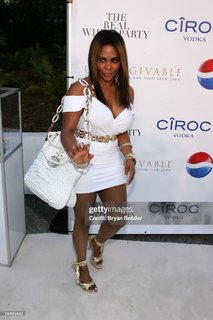 Lil' Kim feet photo thumbnail