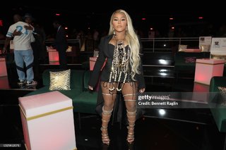 Lil' Kim feet photo thumbnail