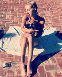 Lil Debbie feet photo 14