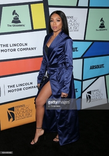 Lil Mama feet photo 12