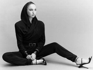 Lila Grace Moss feet photo 1
