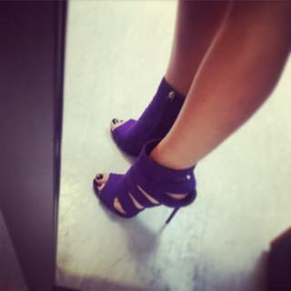 Lila Kountourioti feet photo thumbnail