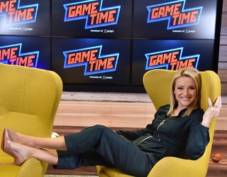 Lila Kountourioti feet photo thumbnail