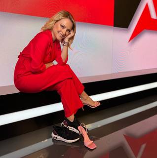 Lila Kountourioti feet photo thumbnail