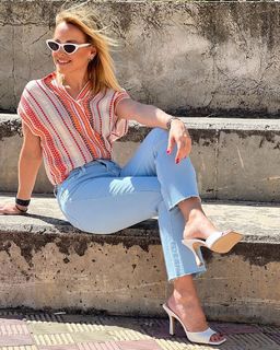 Lila Kountourioti feet photo thumbnail