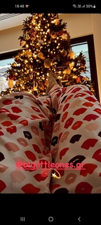 Lila Kountourioti feet photo thumbnail