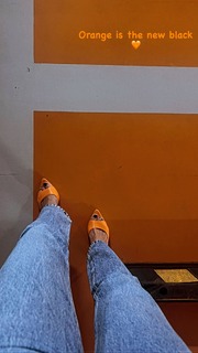 Lila Kountourioti feet photo thumbnail