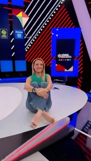 Lila Kountourioti feet photo thumbnail