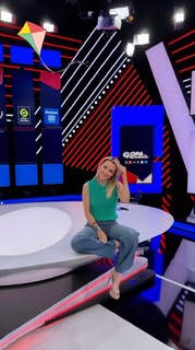 Lila Kountourioti feet photo thumbnail