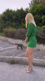 Lila Kountourioti feet photo thumbnail