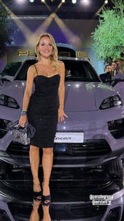 Lila Kountourioti feet photo thumbnail