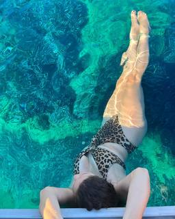 Lila Mpaklesi feet photo 4