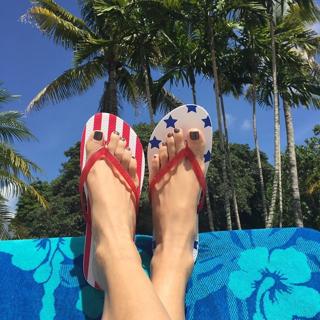Lili Estefan feet photo thumbnail