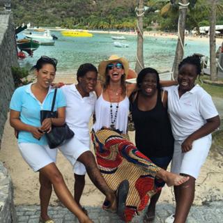 Lili Estefan feet photo thumbnail