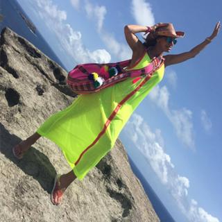 Lili Estefan feet photo thumbnail