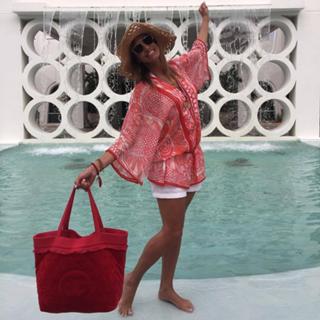 Lili Estefan feet photo thumbnail