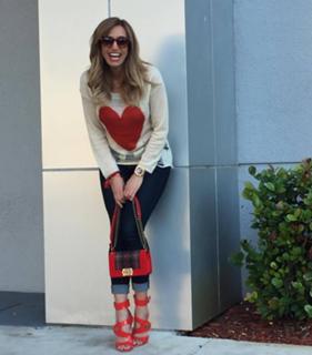 Lili Estefan feet photo thumbnail