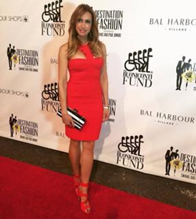 Lili Estefan feet photo thumbnail