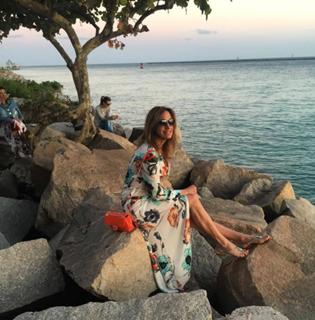 Lili Estefan feet photo thumbnail