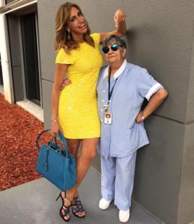 Lili Estefan feet photo thumbnail