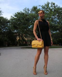 Lili Estefan feet photo thumbnail