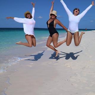 Lili Estefan feet photo thumbnail
