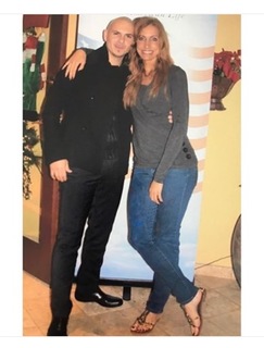 Lili Estefan feet photo thumbnail