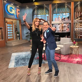 Lili Estefan feet photo thumbnail