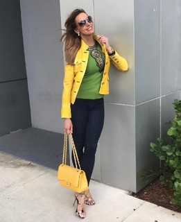 Lili Estefan feet photo thumbnail