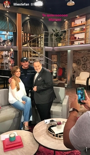 Lili Estefan feet photo thumbnail