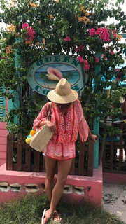 Lili Estefan feet photo thumbnail