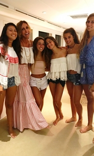 Lili Estefan feet photo thumbnail