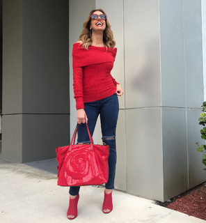 Lili Estefan feet photo thumbnail
