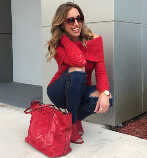 Lili Estefan feet photo thumbnail