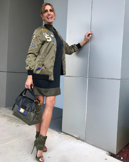 Lili Estefan feet photo thumbnail