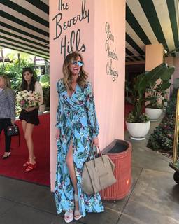 Lili Estefan feet photo thumbnail