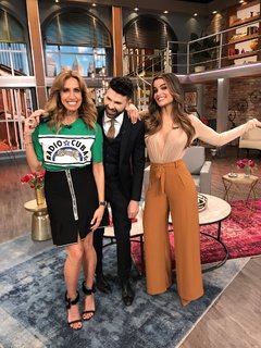 Lili Estefan feet photo thumbnail