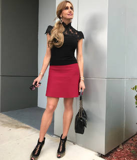 Lili Estefan feet photo thumbnail
