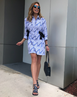 Lili Estefan feet photo thumbnail