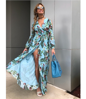 Lili Estefan feet photo thumbnail
