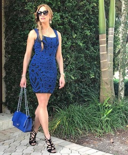 Lili Estefan feet photo thumbnail