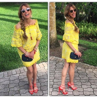 Lili Estefan feet photo thumbnail