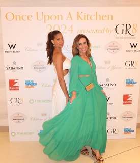 Lili Estefan feet photo thumbnail