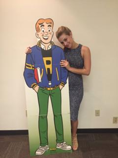 Lili Reinhart feet photo thumbnail