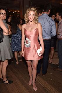 Lili Reinhart feet photo thumbnail