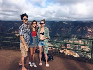 Lili Reinhart feet photo thumbnail