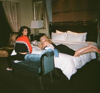 Lili Reinhart feet photo thumbnail