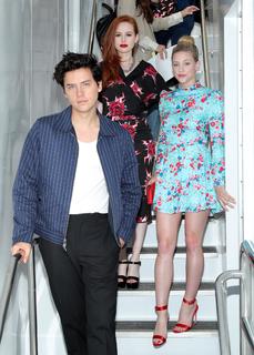 Lili Reinhart feet photo thumbnail