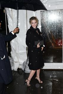 Lili Reinhart feet photo thumbnail