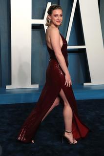 Lili Reinhart feet photo thumbnail
